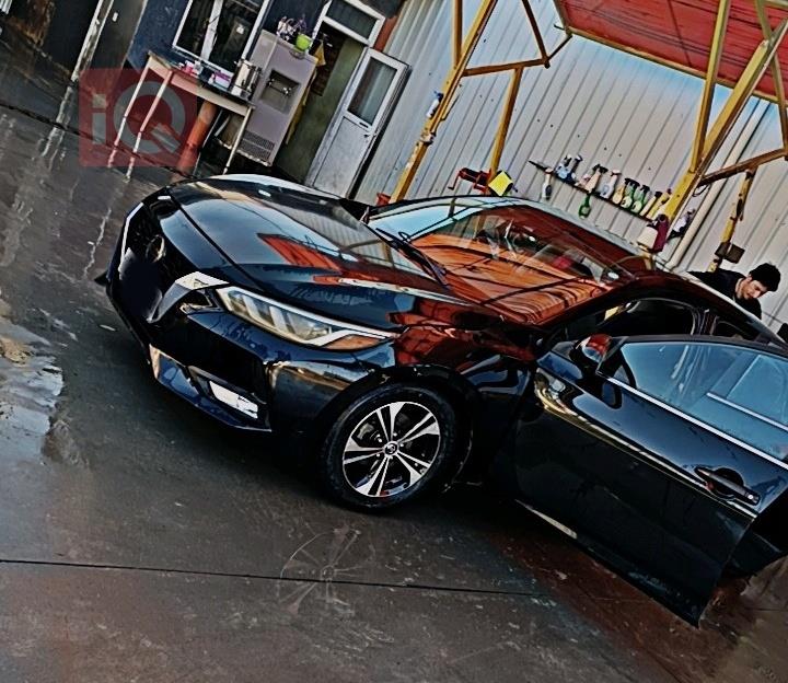 نيسان سنترا